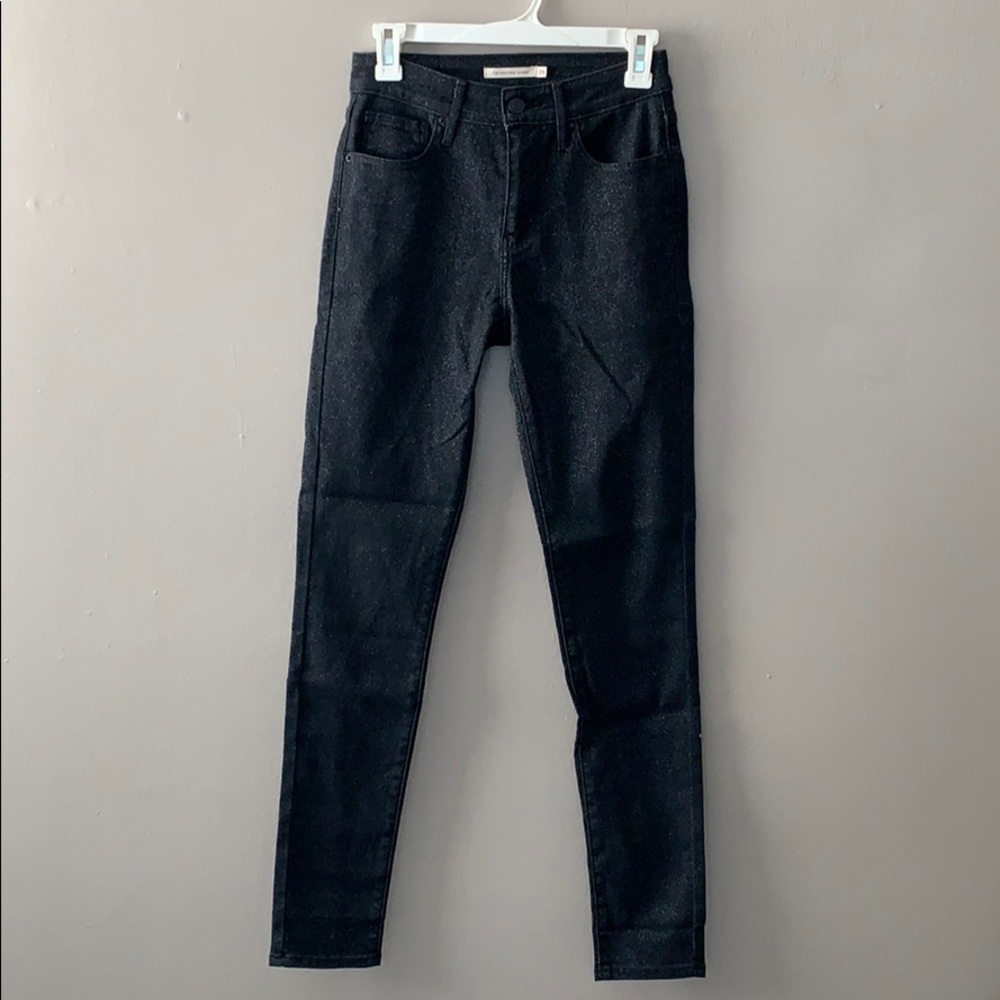 Donating soon! Levi’s SPARKLY 721 high rise skinny jegging